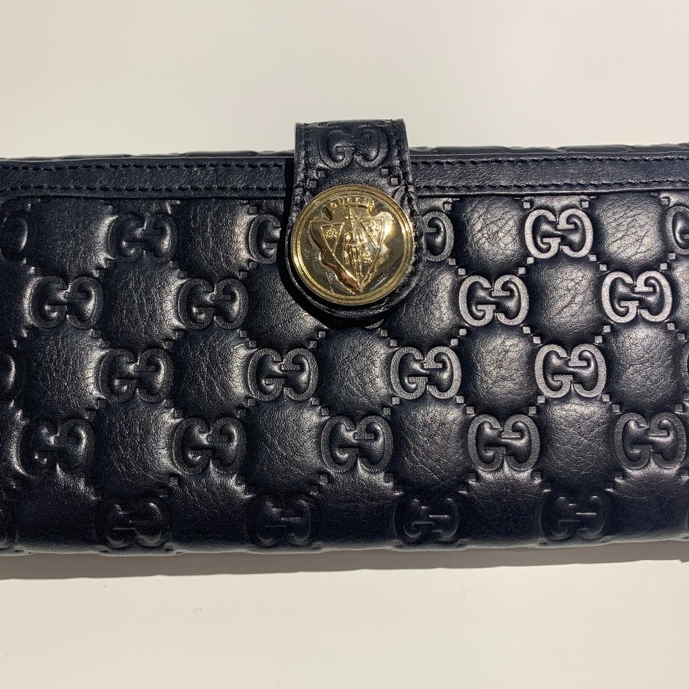 Gucci Embossed Black Leather Wallet